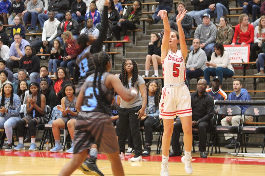 Lady Crusaders Fall Short