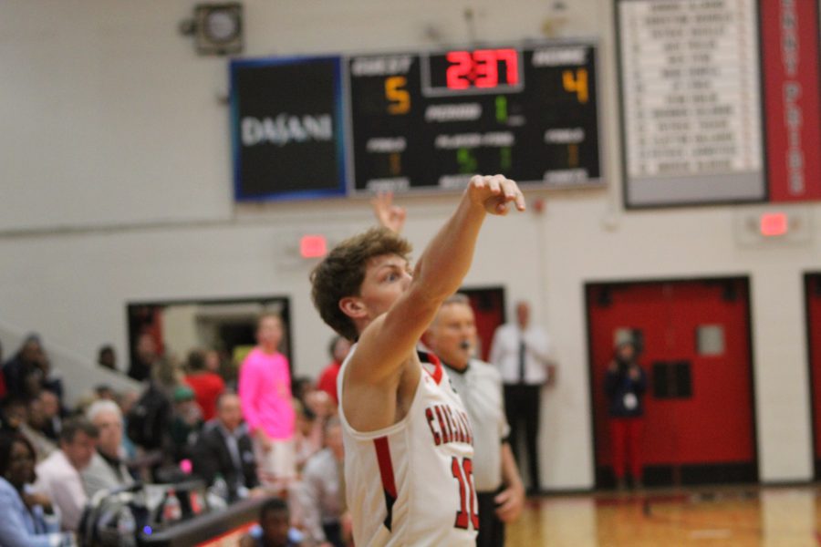 Crusaders Topple Trojans