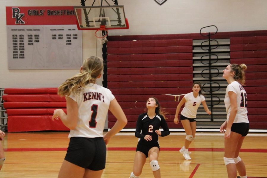 Junior Tina Nika prepares to return the ball. 