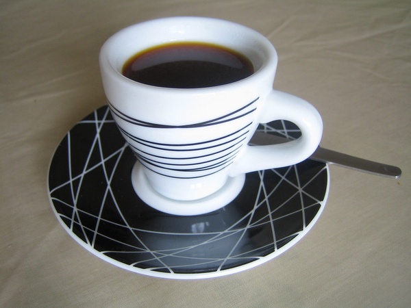 Hot coffee is a very popular beverage in winter, with dozens of flavors available at most chains. (Photo courtesy of Creative Commons)