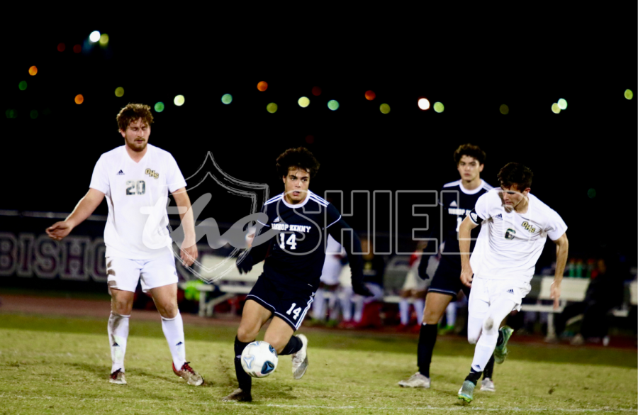 Kenny Looses Close Game Against Oakleaf